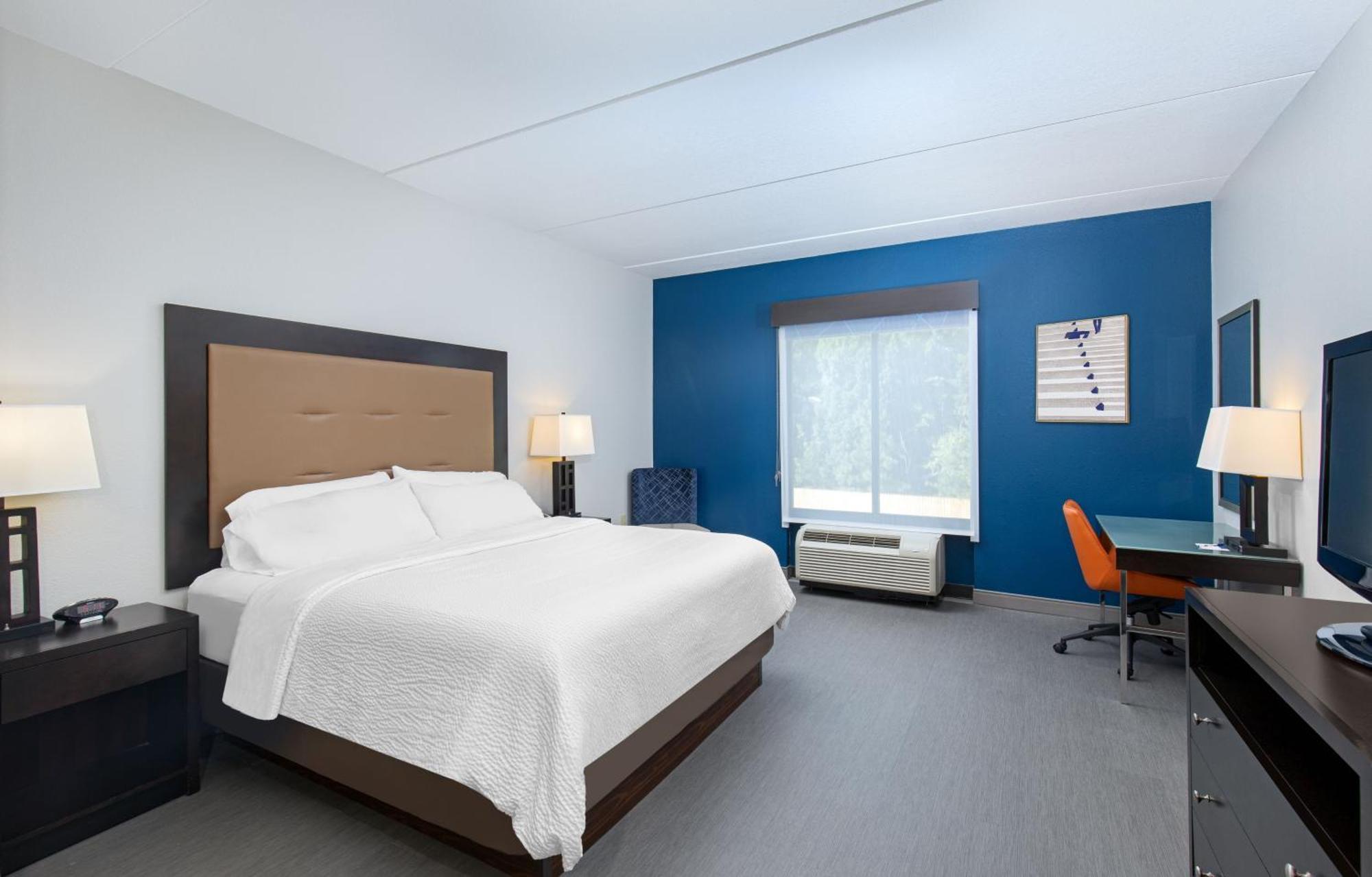 Holiday Inn Express & Suites - Cleveland Northwest By Ihg Eksteriør bilde