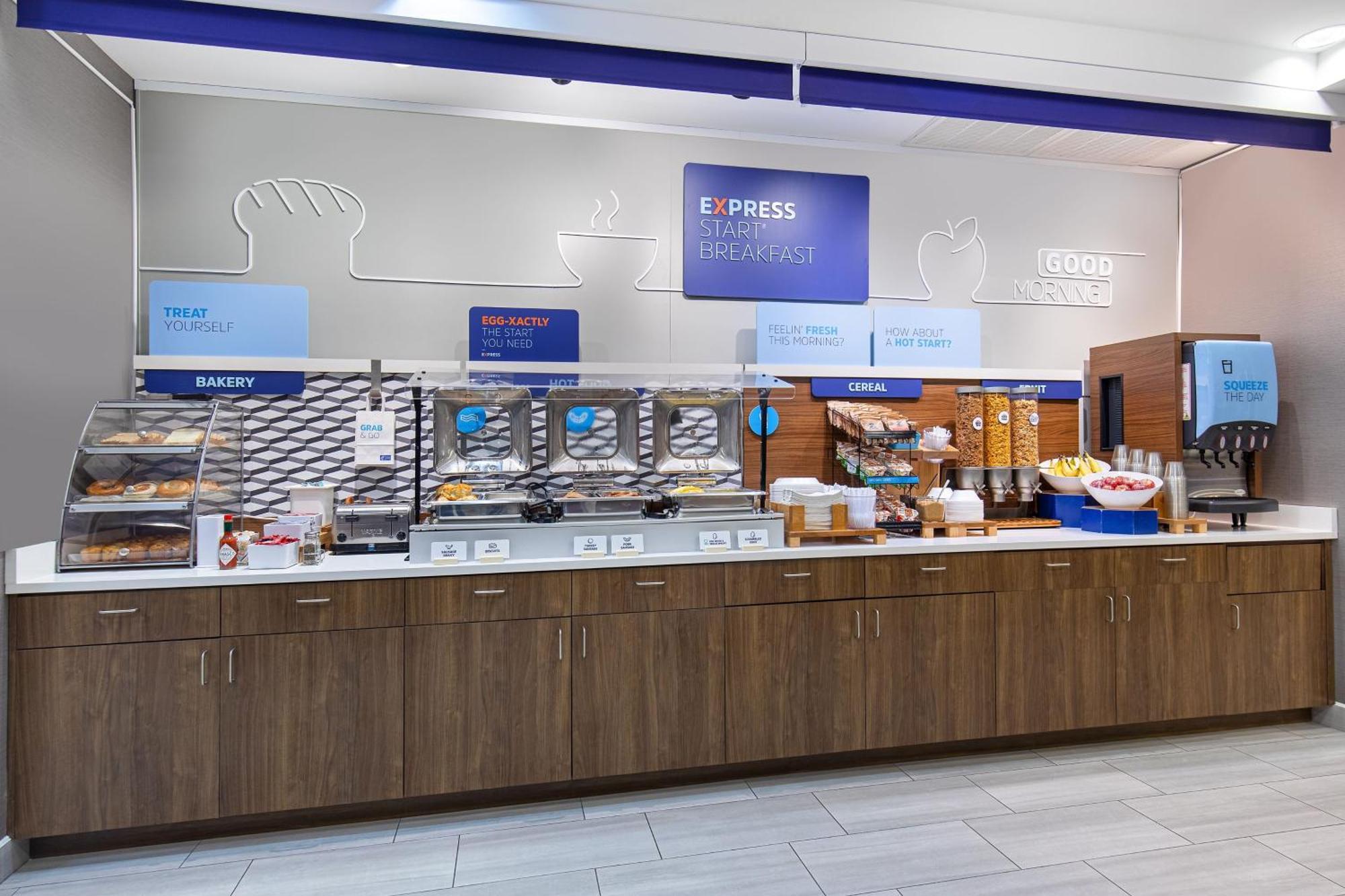 Holiday Inn Express & Suites - Cleveland Northwest By Ihg Eksteriør bilde